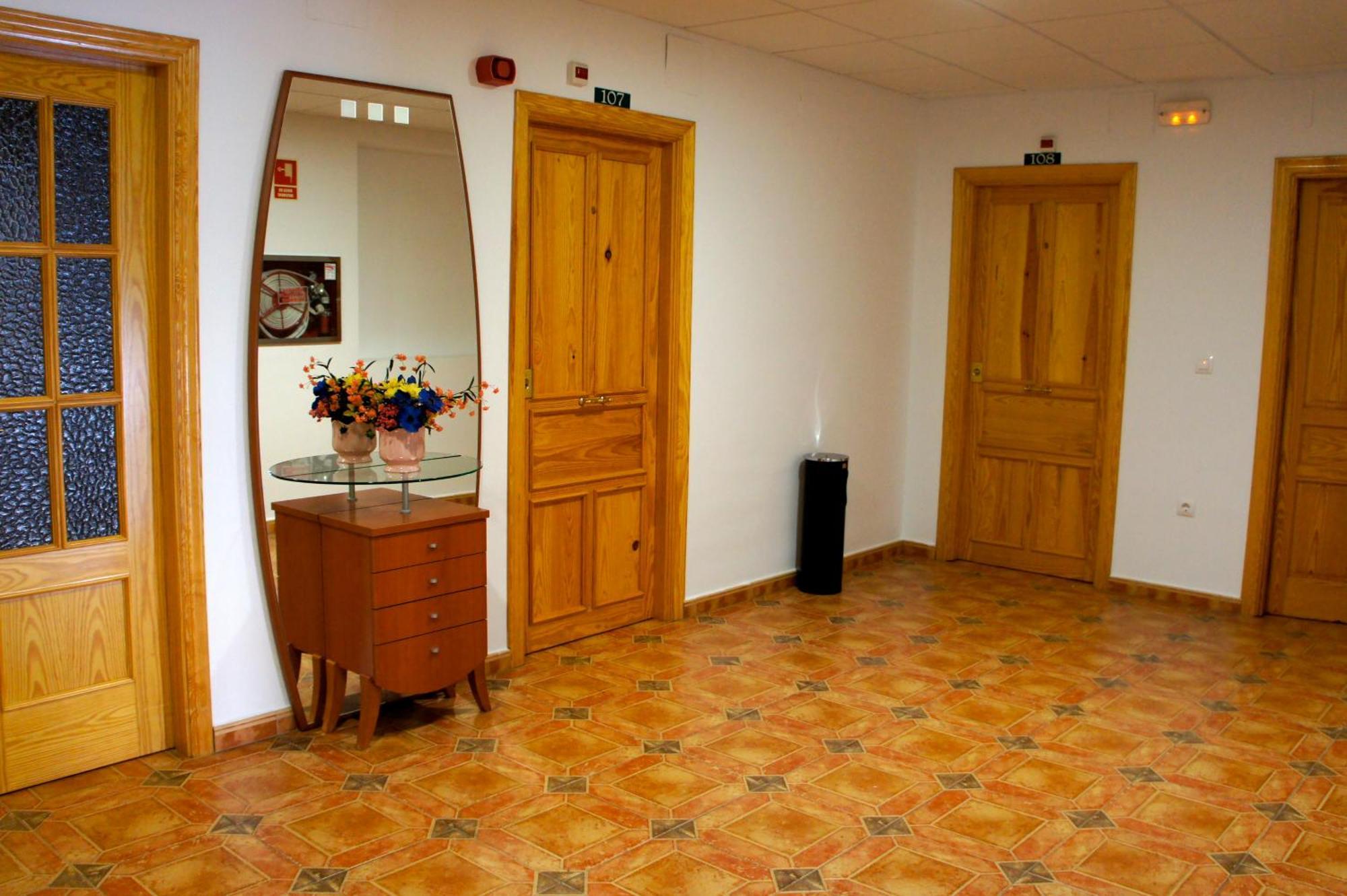 Alcántara Hotel Apartamentos Kantara Al-Saif מראה חיצוני תמונה
